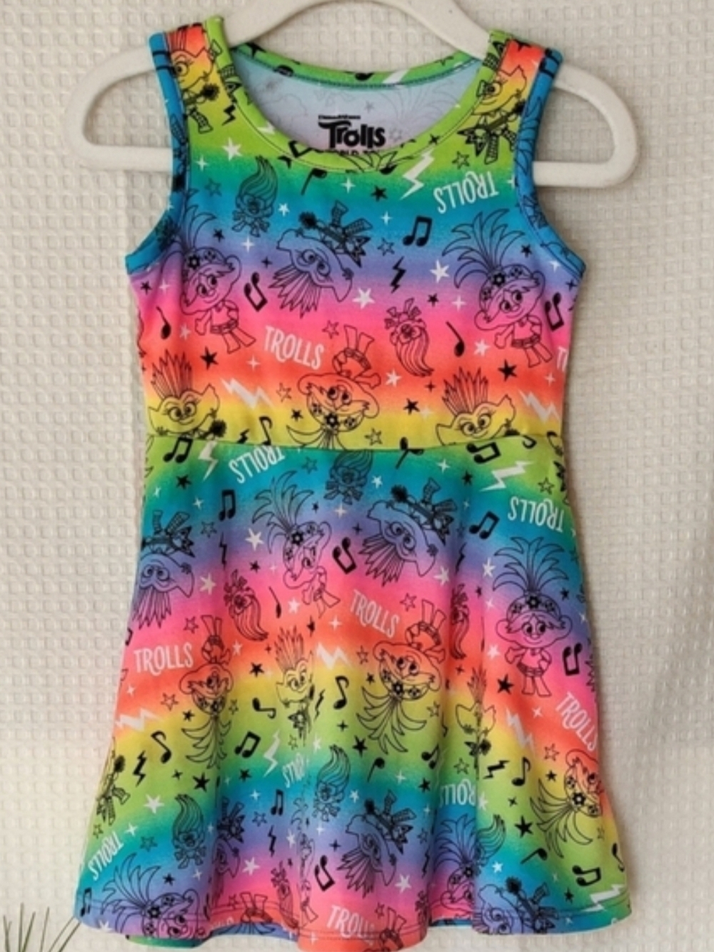 DreamWorks Trolls World Tour Little Girls Rainbow 🌈 Color Dress Size 2T💰